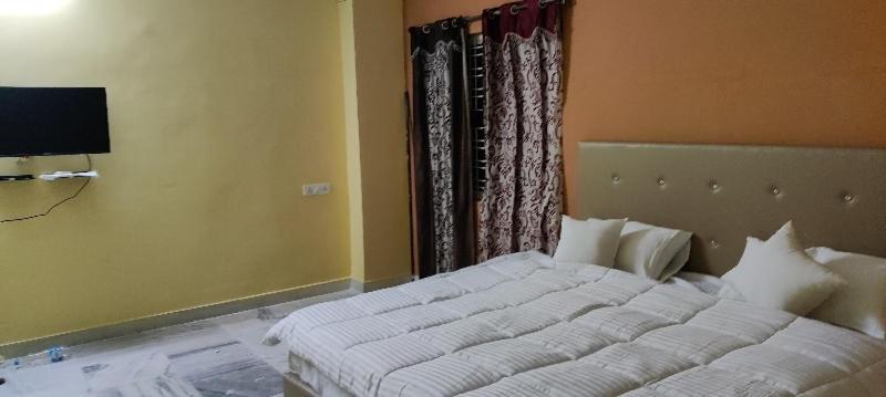 Oyo 81589 Aruna Dwraka Homes Hyderabad Exteriör bild